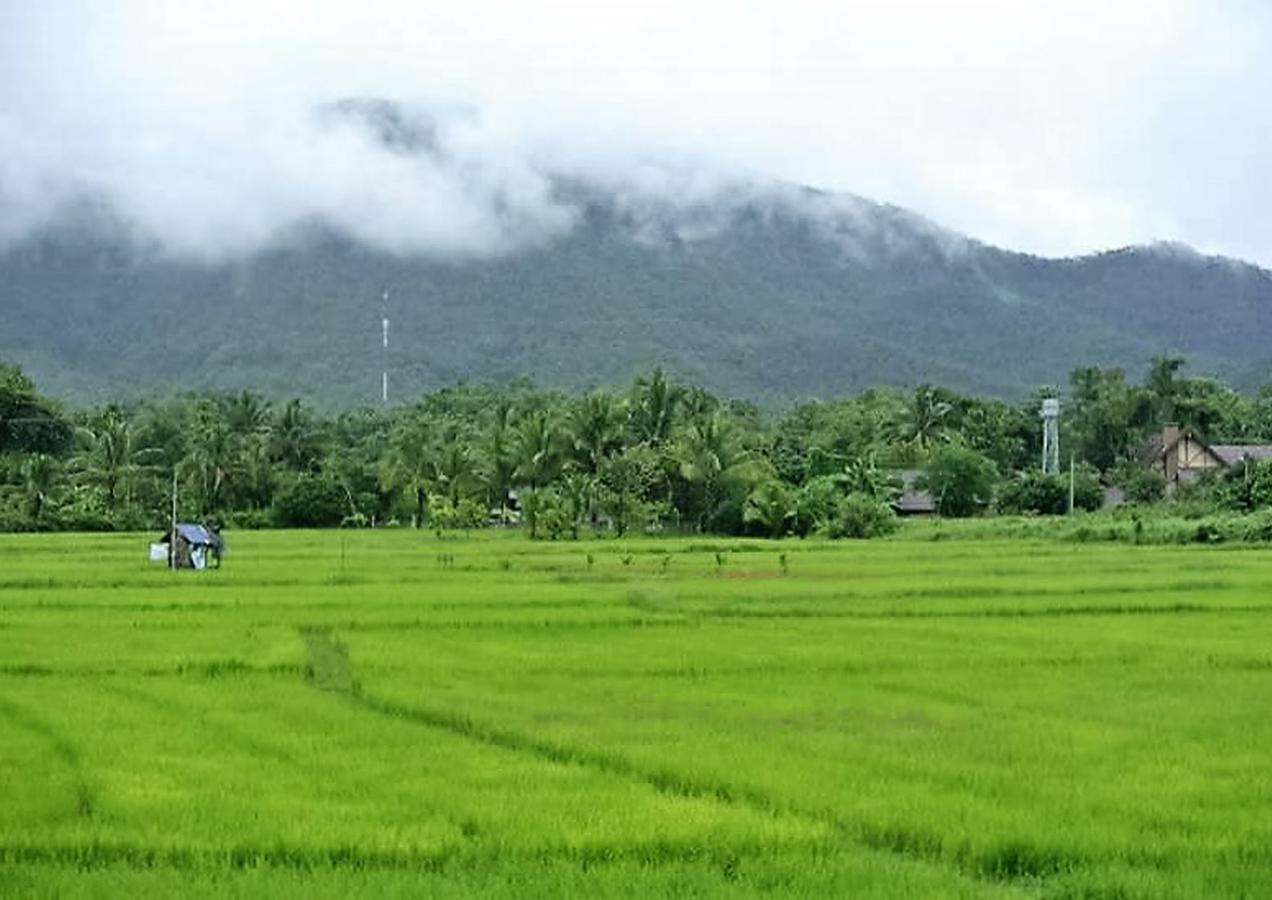 Bed and Breakfast Jamjuree Garden Ban Thung Ma Nieo Экстерьер фото