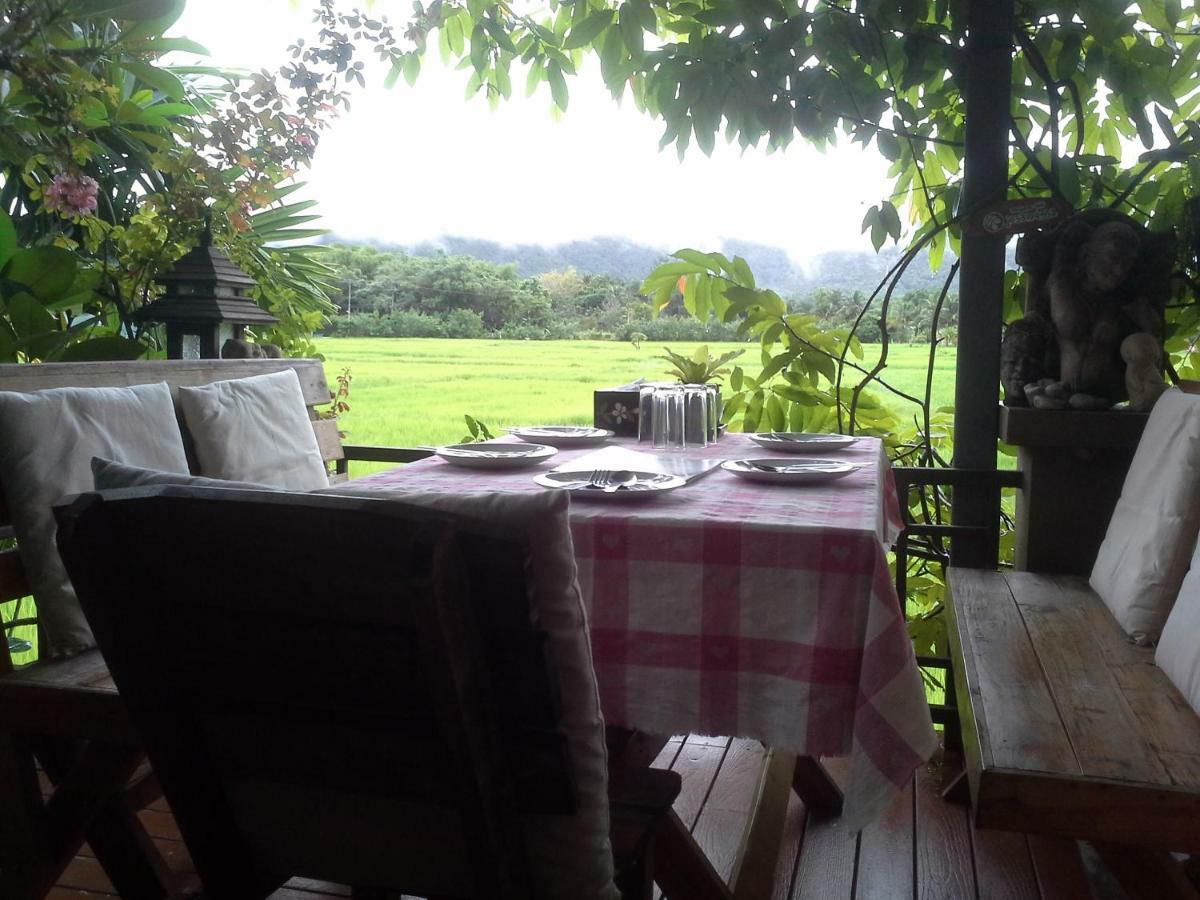 Bed and Breakfast Jamjuree Garden Ban Thung Ma Nieo Экстерьер фото